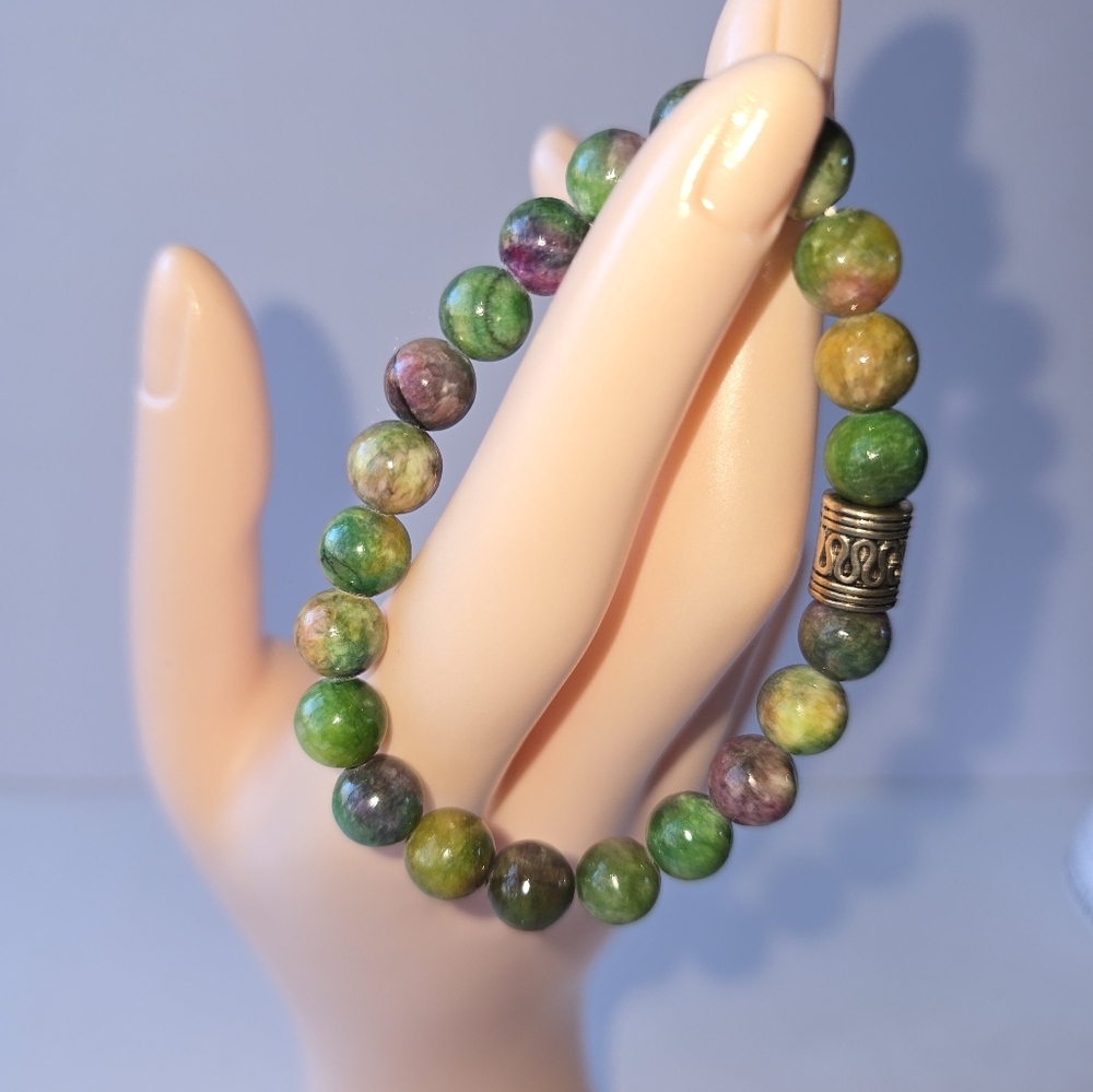 8mm Ruby Kyanite Bracelet